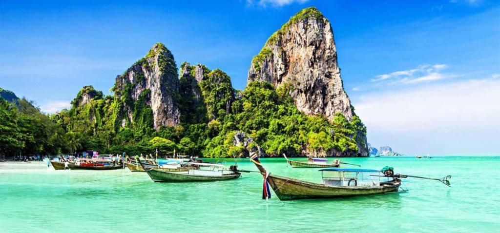 Готель Patong Heaven Екстер'єр фото